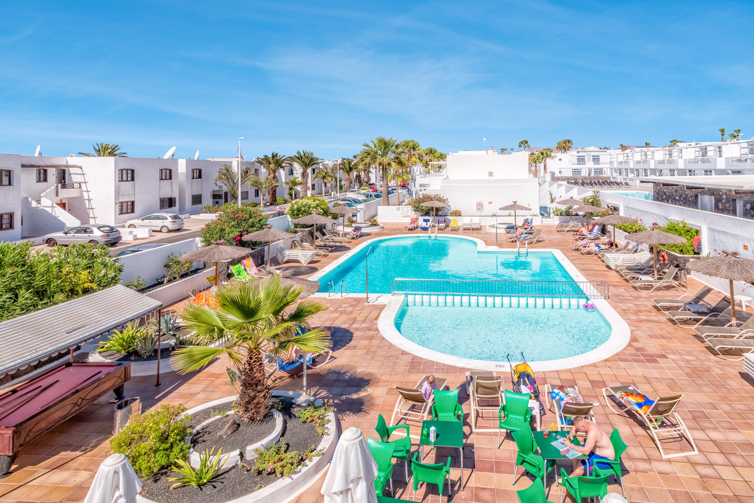 Apartamentos Livvo Oasis Puerto del Carmen  Exterior foto