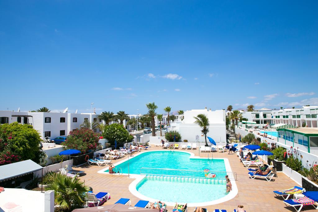 Apartamentos Livvo Oasis Puerto del Carmen  Exterior foto